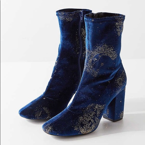 blue velvet boots
